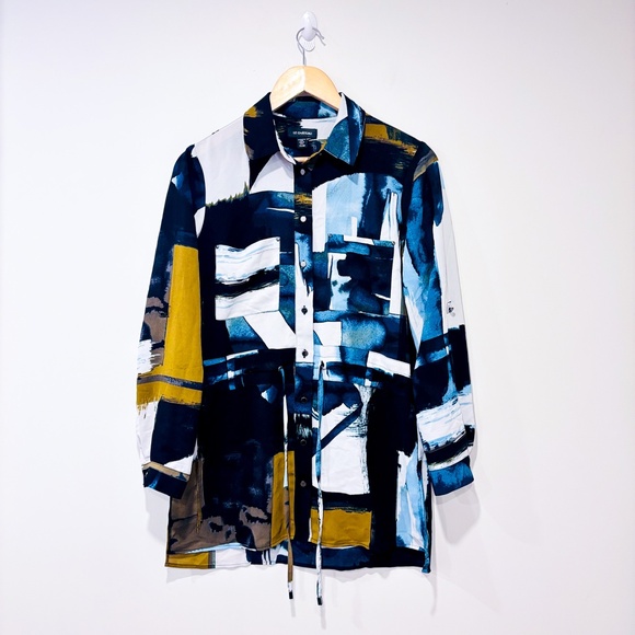 le chateau Tops - LE CHÂTEAU Brown and blue blouse